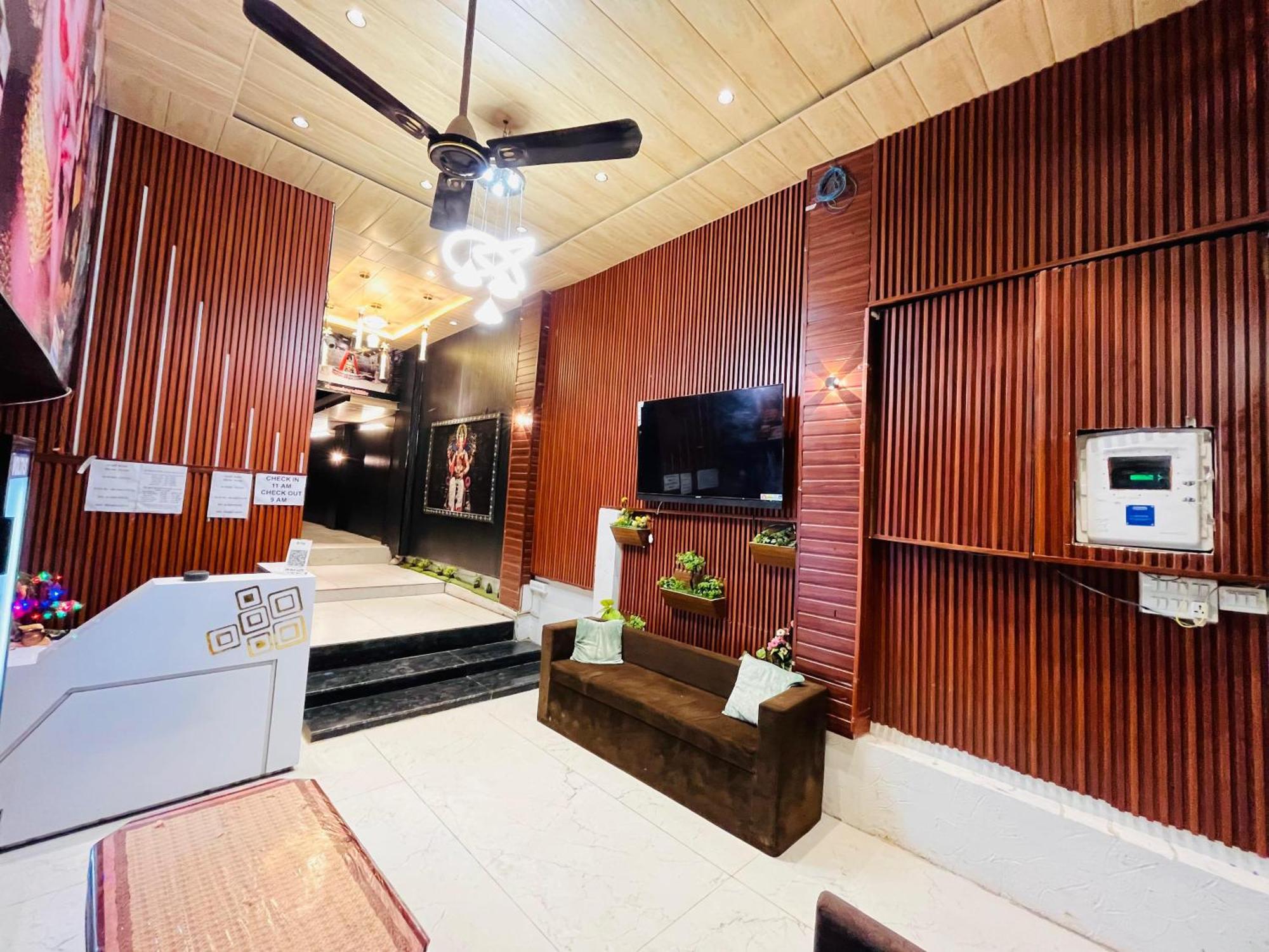 Pallav Guest House Ujjain Eksteriør bilde